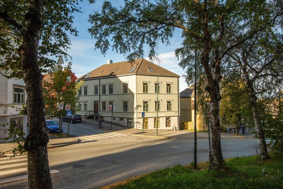5 Mins To City Center In Bright & Cozy Stay Trondheim Exterior photo